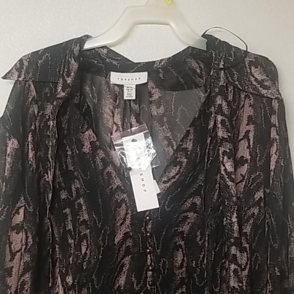 Topshop Patterned Blouse - Picture 2 of 3